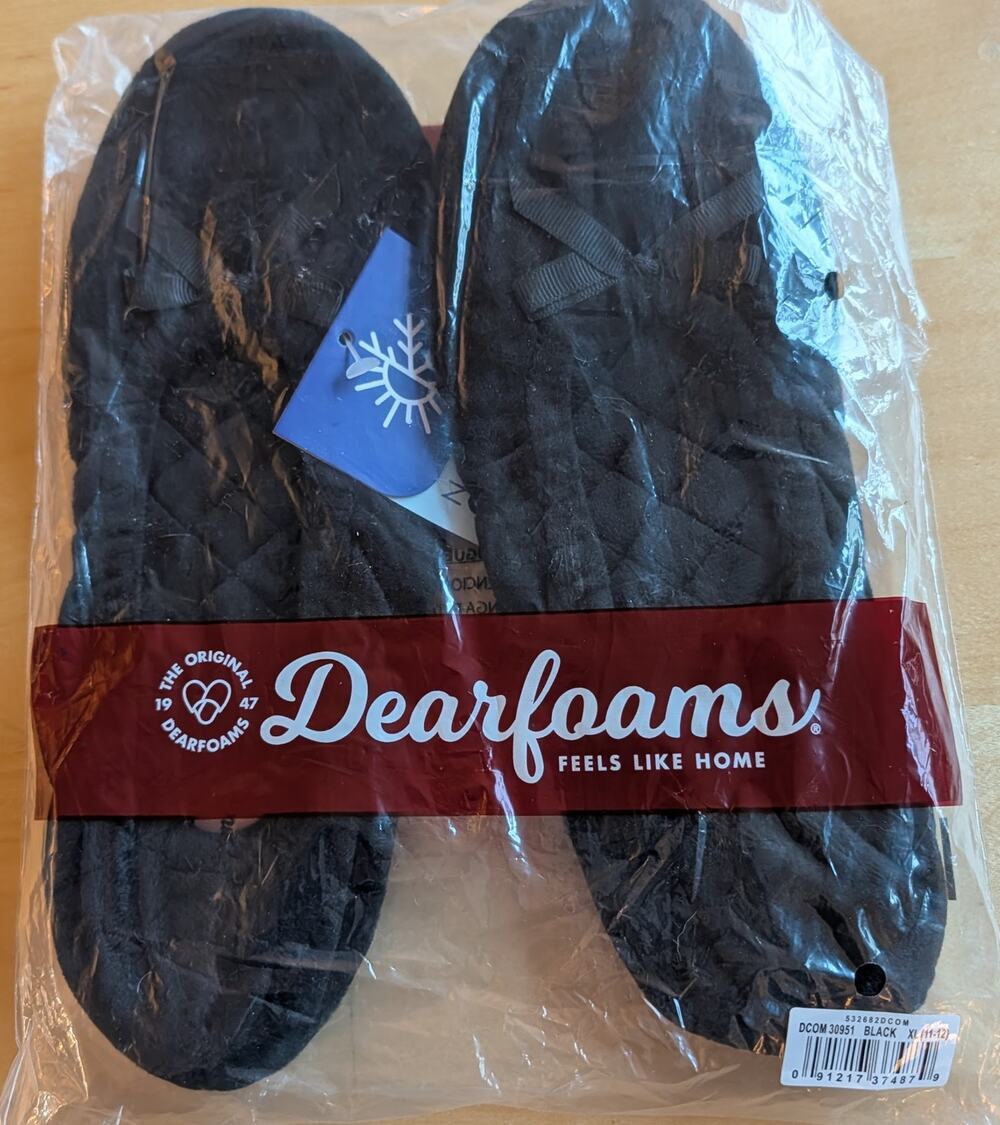 🧨NWT Women's 11-12 Dearfoams Slippers